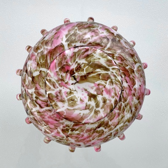 Ruffle Edge Pink and Brown Glass Centerpiece Bowl - Picture 7 of 8